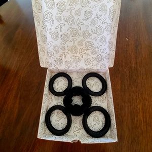 Cordina Hair Flower Curl